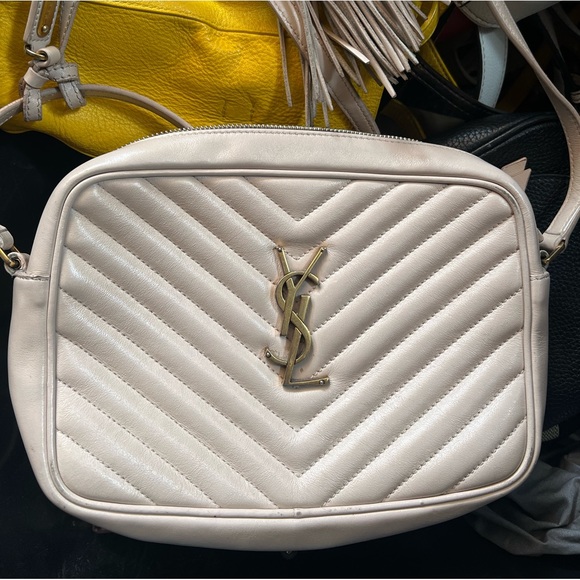 Yves Saint Laurent Handbags - Yves saint Laurent bag